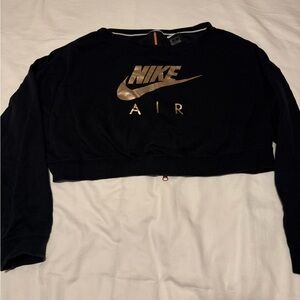 Nike Women's Black and Rose Gold Crop Sweatshirt